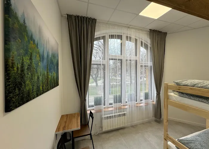 Green Hostel Katowice - 24H Parking