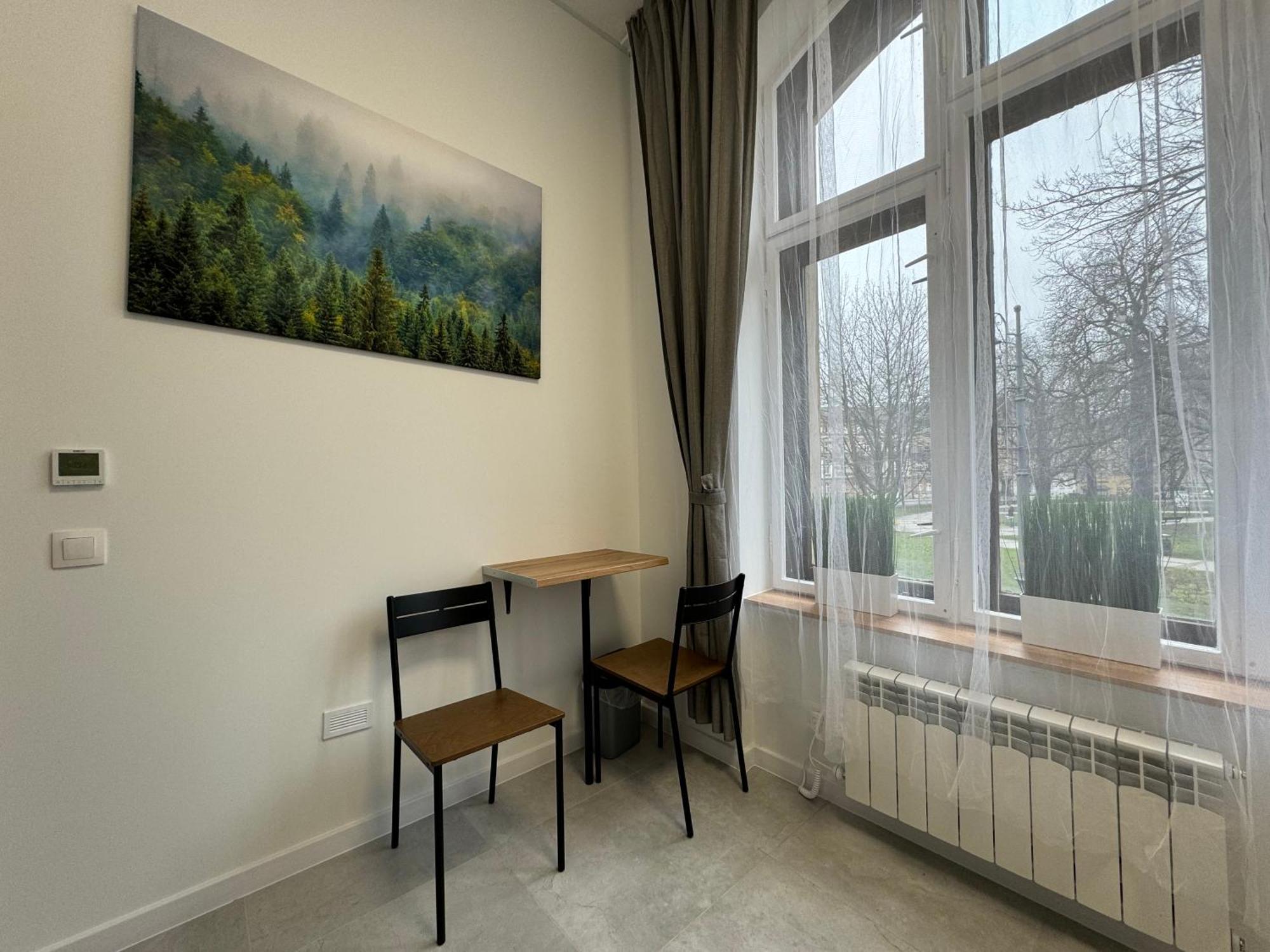 - 24h Parking Hostel